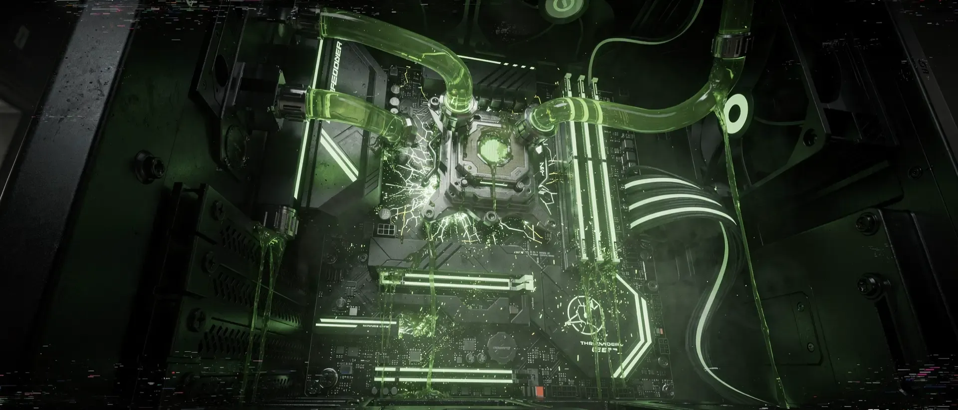 Nahaufnahme eines futuristischen PCs im Cyberpunk-Stil mit grün leuchtenden Schaltkreisen und einem defekten CPU-Kühler unter Funkenflug.